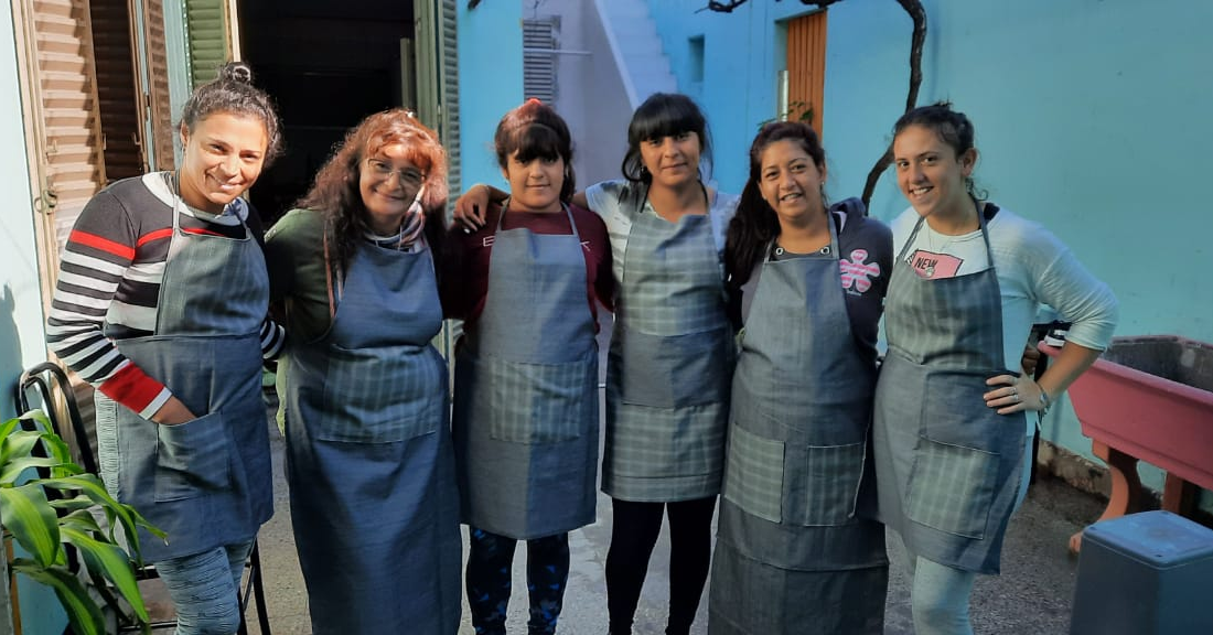 311590173_1789059064782484_38384273315843252_n